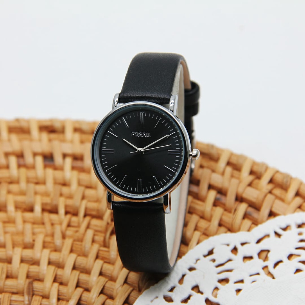 Jam Tangan Fashion Wanita A1367J Tali Kulit Terbaru Free Box &amp; Baterai Cadangan