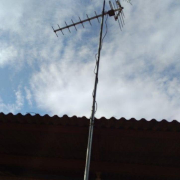 Promo Tiang Antena TV Antigo 300 cm