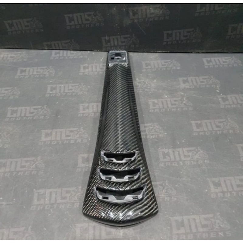 Dasi DepanFor Vespa Sprint Primavera Iget
Part Original
Carbon Kevlar