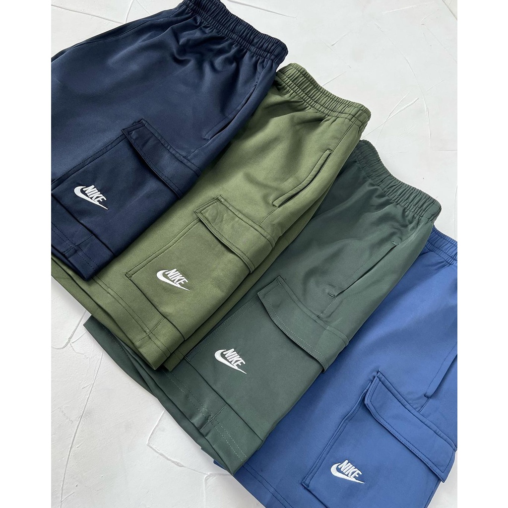 NIKE Sportswear Club Cargo Pants - Short Cargo Pants Pria