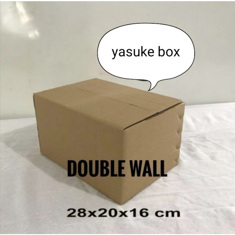 

dus UK.28x20x16cm.doble wall luar dalem polos kokoh buat packing.