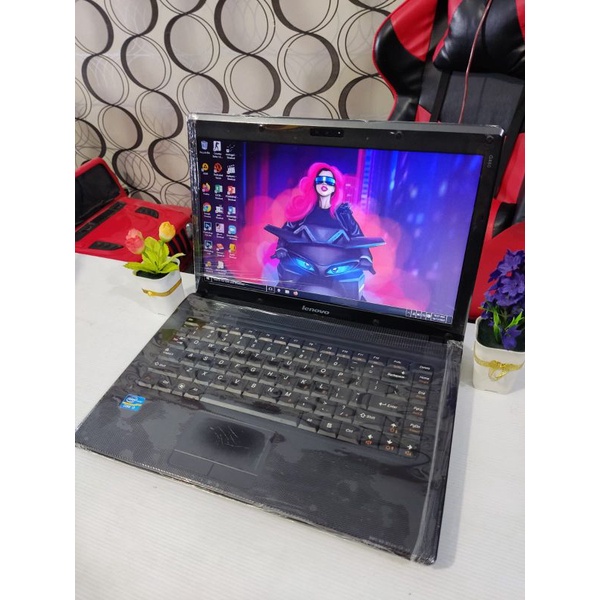 Laptop Lenovo Ideapad G460 Intel Core i3 Ram 4/500Gb Windows 10 Siap Pakai