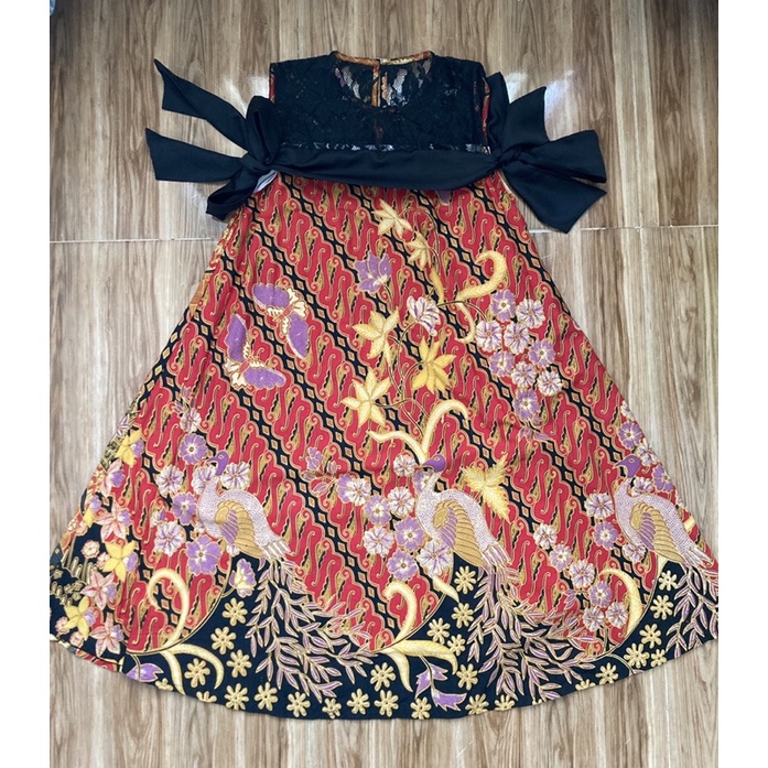 Preloved lose dress by DFX batik