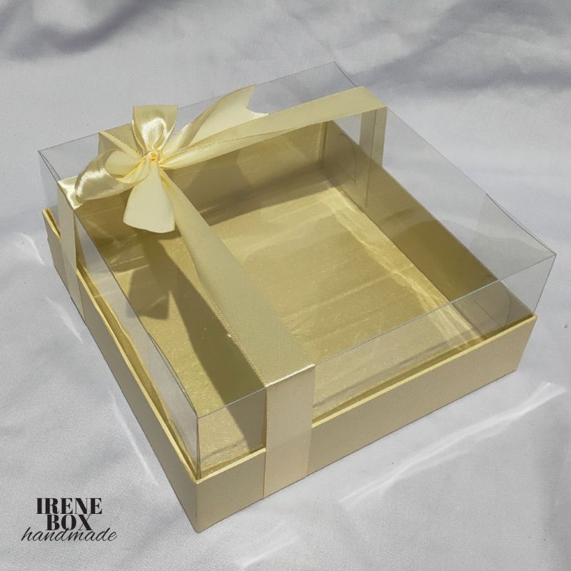 

Box Mika / Hard Box / Gift Box / Kotak Kado / Packaging / Box Hampers / Box Seserahan / Box Hantaran / Box Souvenir / 22x22x7 / 22x22x10 / 22x22x12