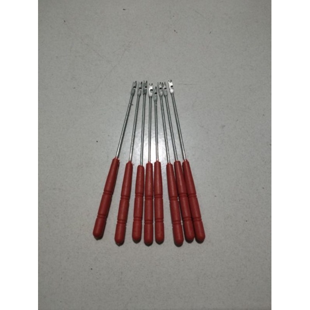 Alat Pelepas Mata Kail Pancing bahan Stainless Hook Remover Berfungsi untuk membantu melepas kail da