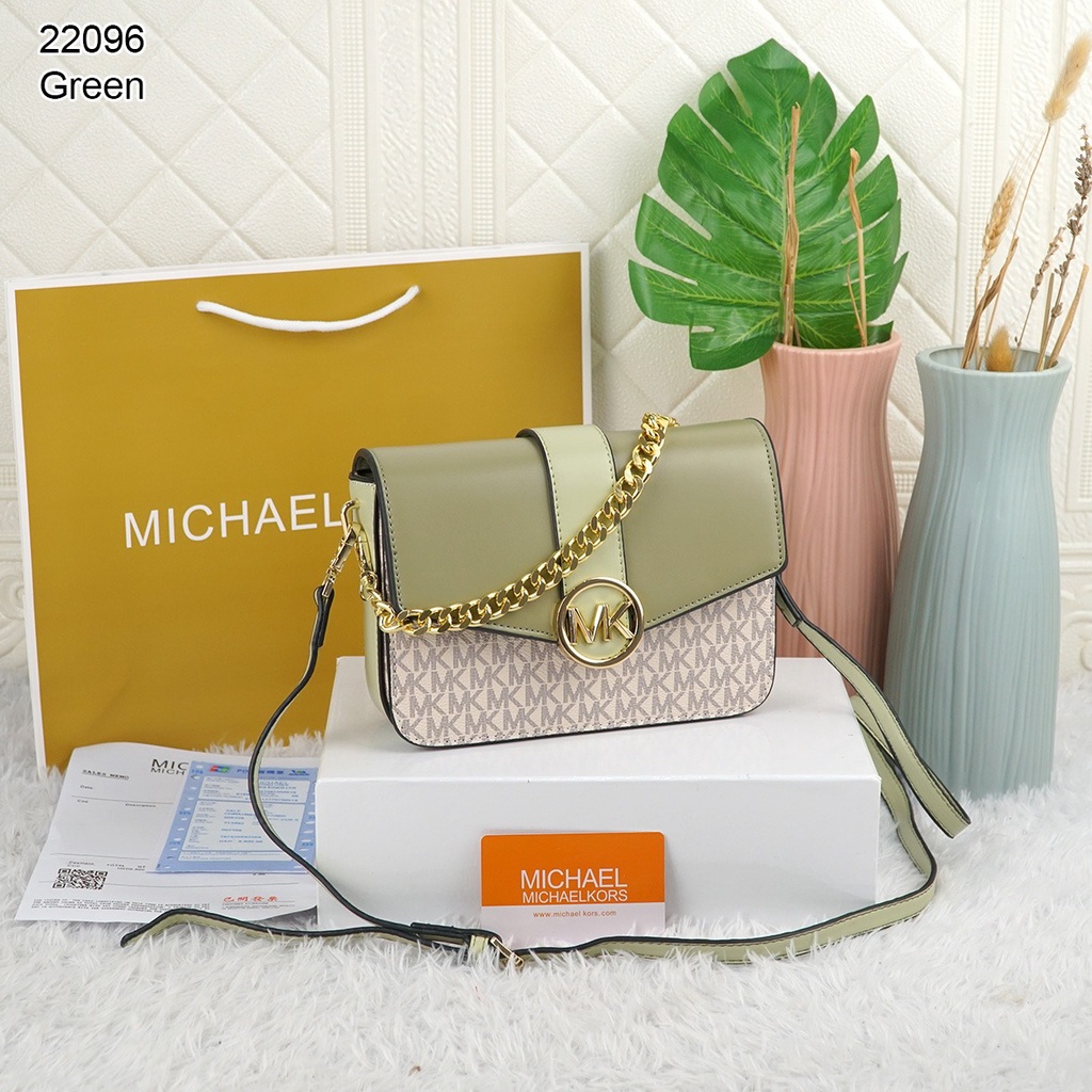 BAG Carmen Flap Crossbody 22096