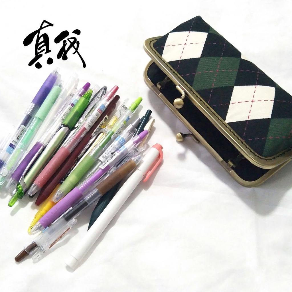 ☍◇₪Sera gift kotak pensil Englund. Buatan tangan kain mulut emas tas pena tas sastra retro pria dan wanita teks klasik