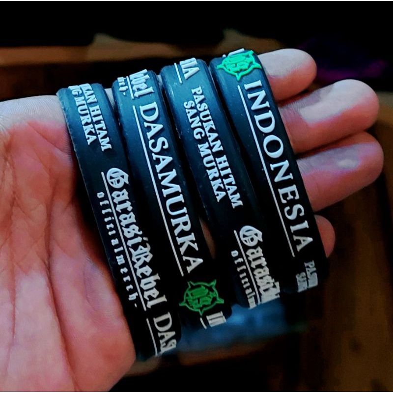 BRECELET BAND GELANG SILIKON GELANG MUSIK METAL GARASI REBEL GELANG COUPLE