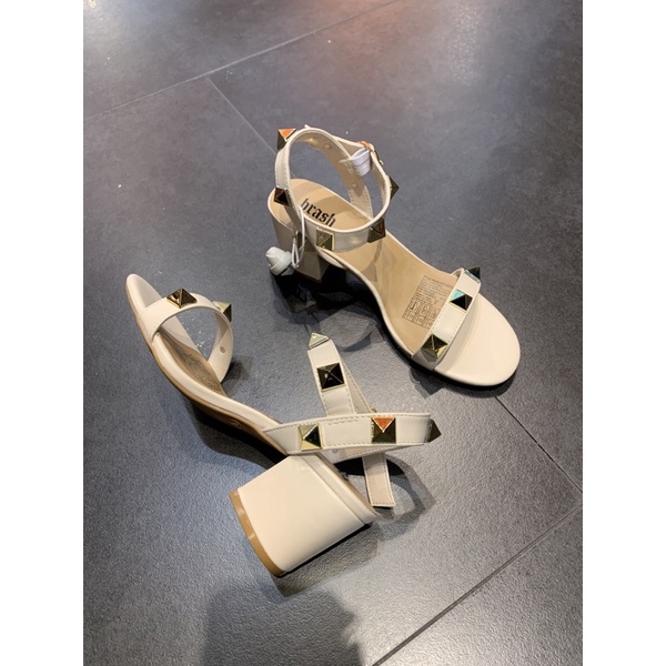 Brash Nikita Ivory payless heels 7cm