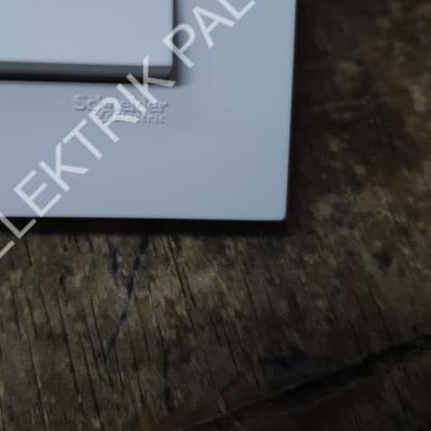 SAKLAR ENGKEL CLIPSAL VIVACE (1 ARAH)