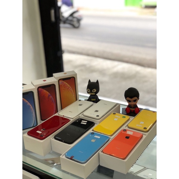 iphone xr 64gb dan 128gb second