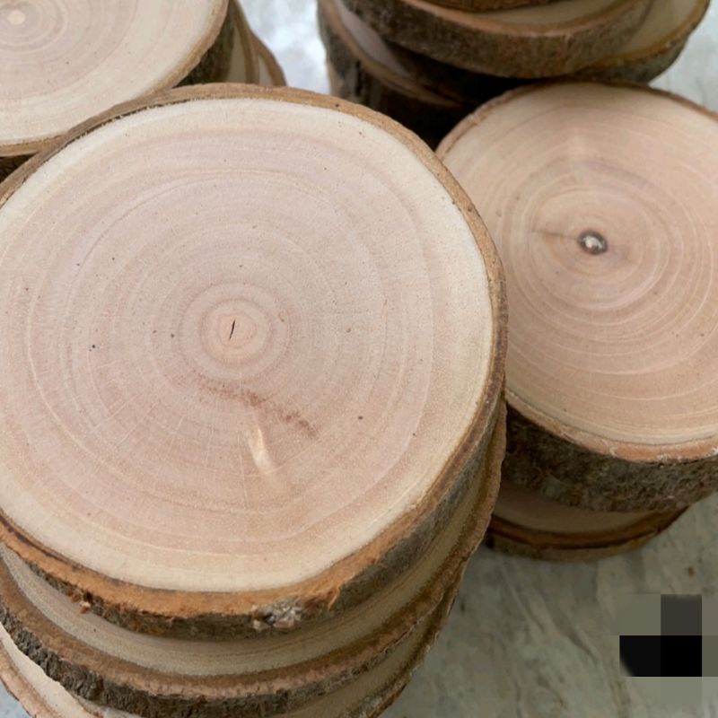 potongan kayu / tatakan gelas atau hiasan meja