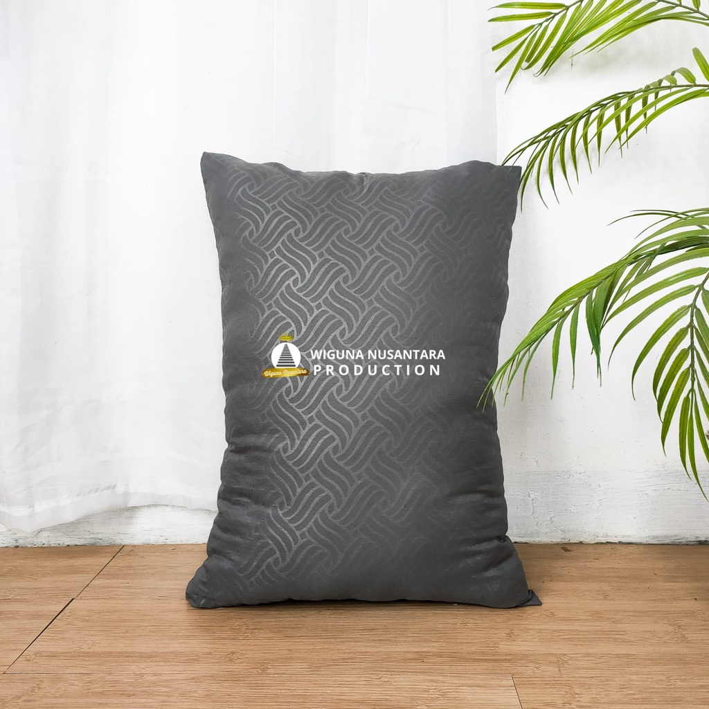 Araya - Bantal Tidur Motif Embost