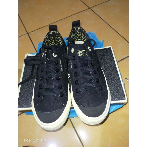 Vantela_X_Evil_Aliswell_papagading