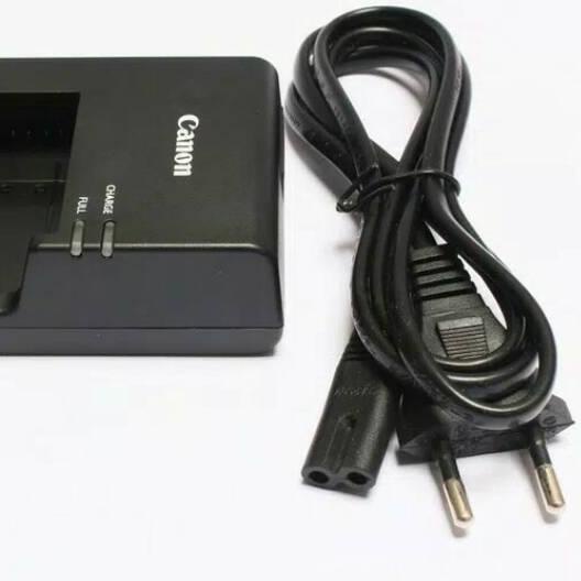 PROMOSI  10.10 charge camera canon dslr cas slr eos 1100d 1300d 1200d casan kamera canon eos 1100 13