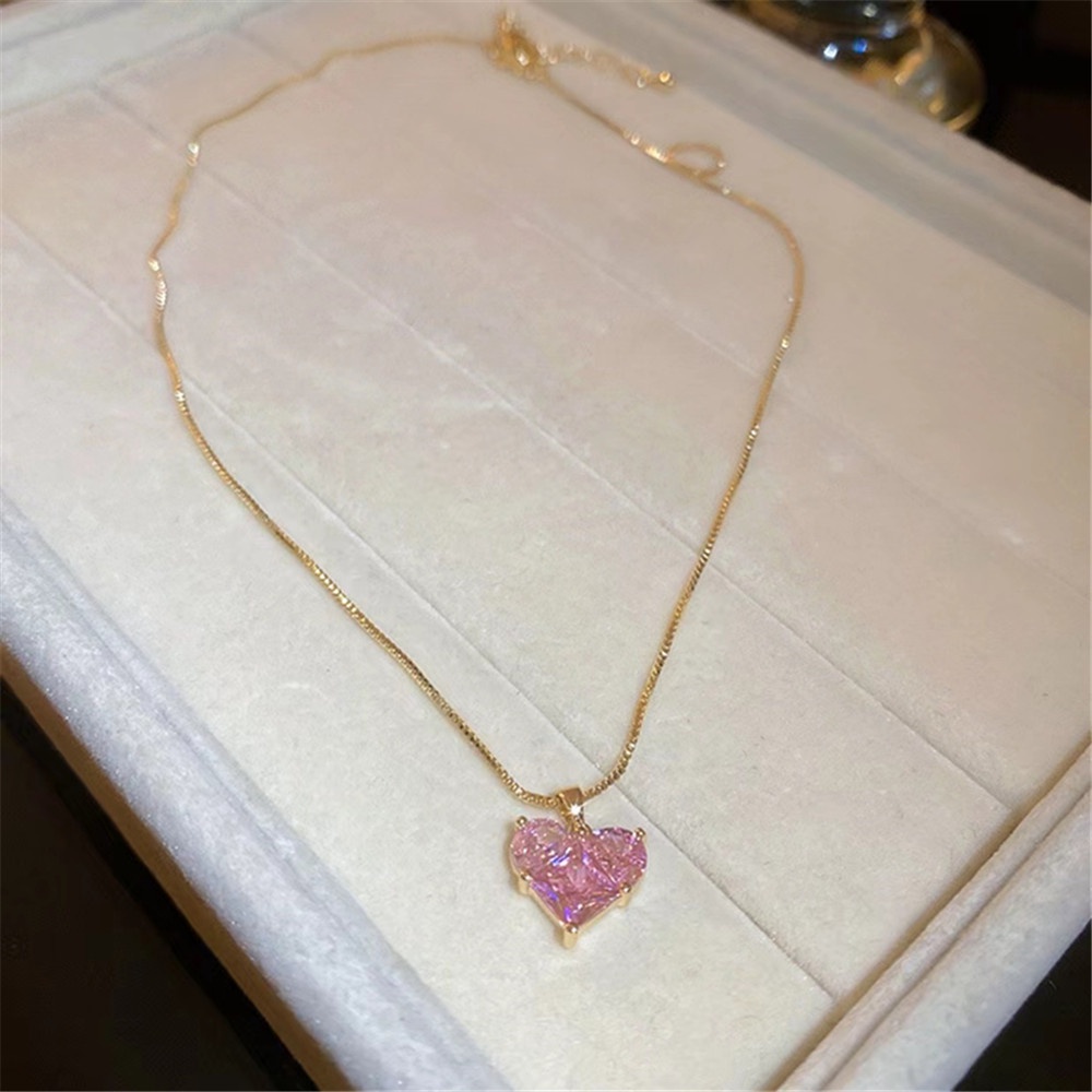 Kalung Choker Rantai Emas Hias Liontin Hati Kristal Pink Untuk Wanita