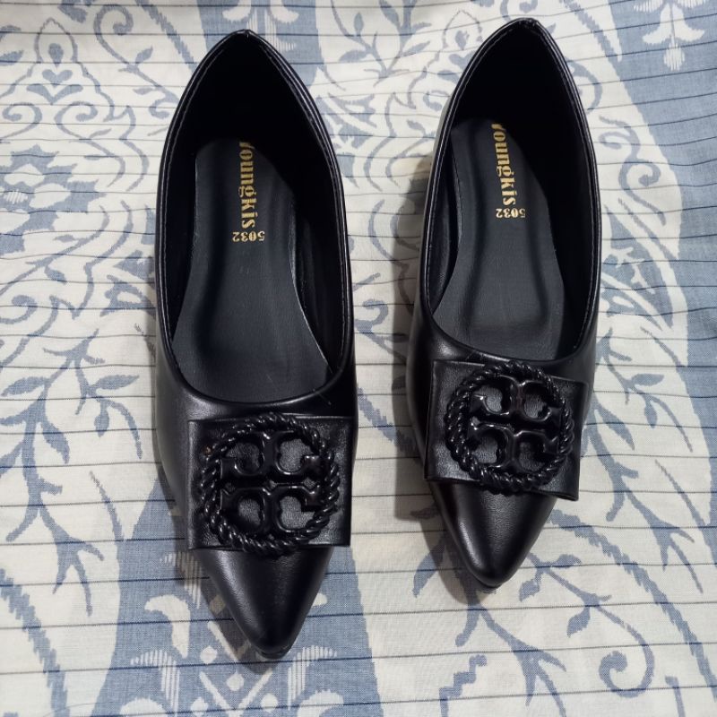 sepatu pansus HK