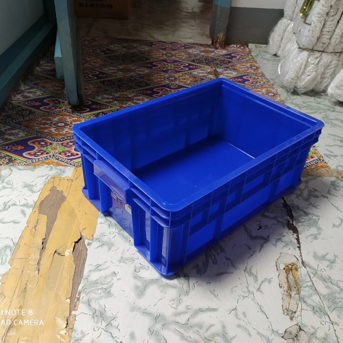 Krat Plastik Kontainer Greenleaf 2245P 42.8X28X16Cm/ Industrial Container Serbaguna