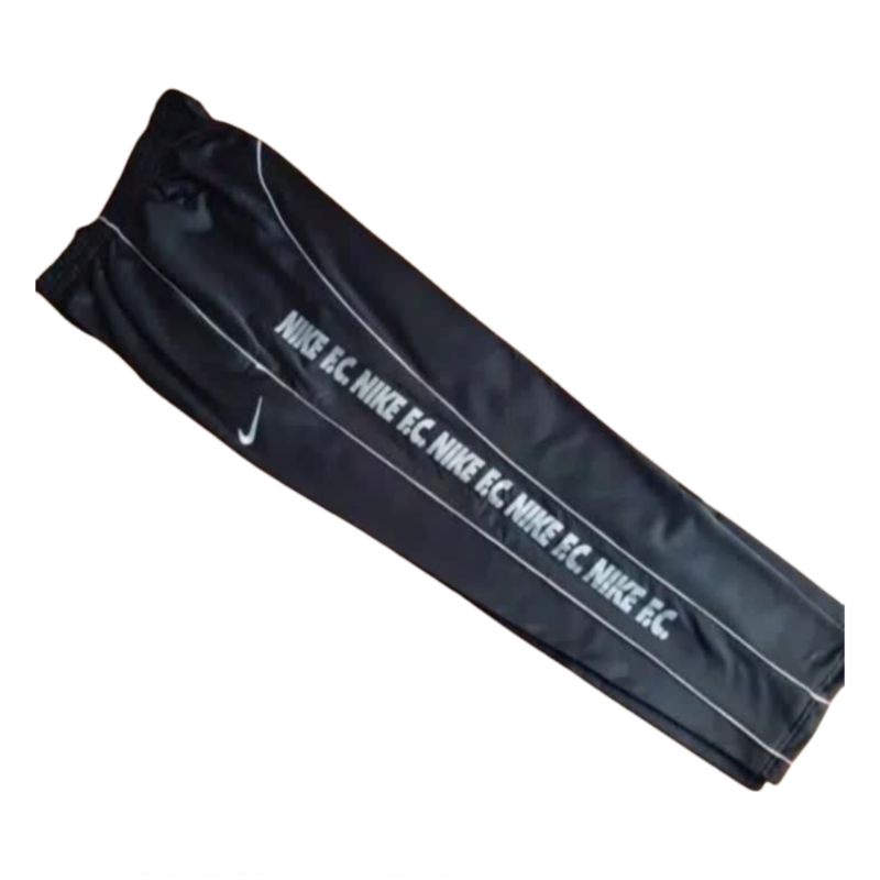 Celana Training Pria Panjang Saku Resleting