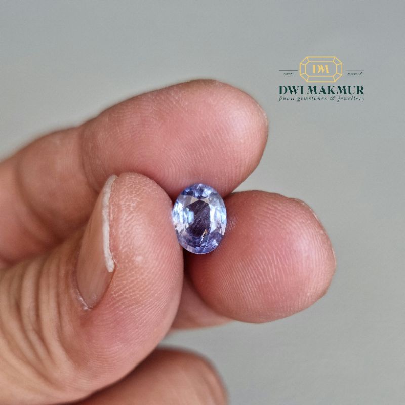 DGL Certified Transparant,No Heat 1.91 Cts Violetish Blue Sapphire