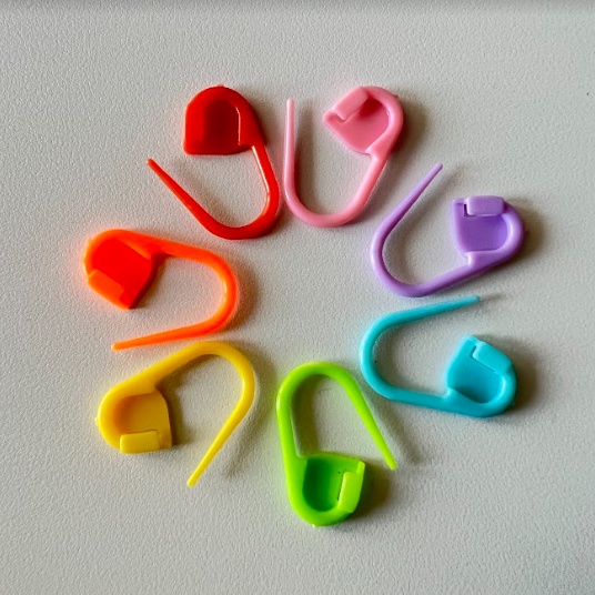 Peniti Rainbow Satuan Ecer Warna Warni Murah Terbuat dari Bahan Plastik Tebal Kuat Fleksibel Peniti 