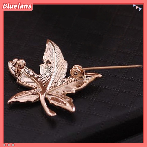 Bluelans Bros Pin Bentuk Daun Maple Aksen Berlian Imitasi Untuk Wanita