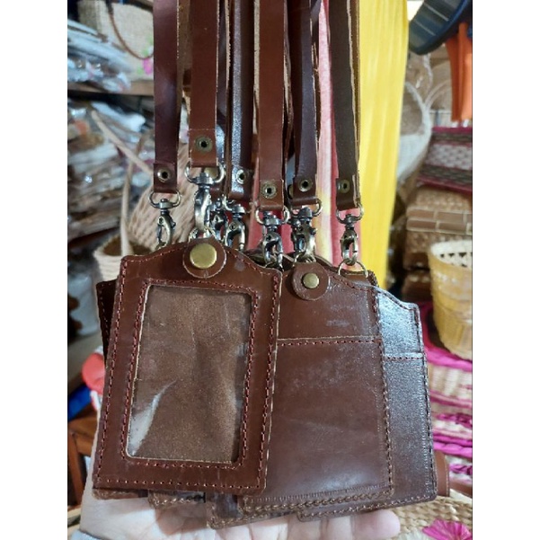 

Lanyard Kulit Premium | Name tag Premium