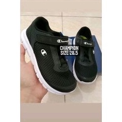 sepatu champion