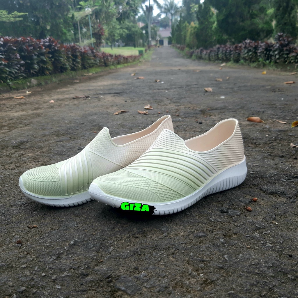 Sepatu Wanita Slip On Bahan Karet Elastis Pro ATT SLG Gradasi