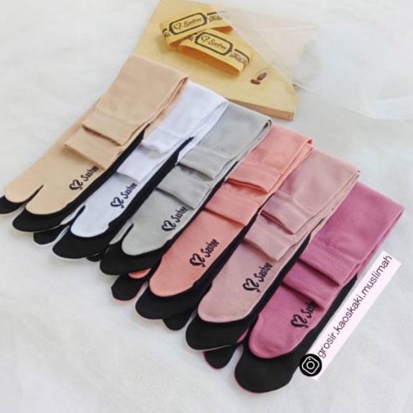 "BSB.18Oc22ᴸ" Kaos kaki sashee telapak hitam originl