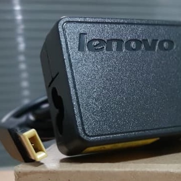 Adaptor casan charger Laptop Original Lenovo 20v 4.5A  mode jek USB