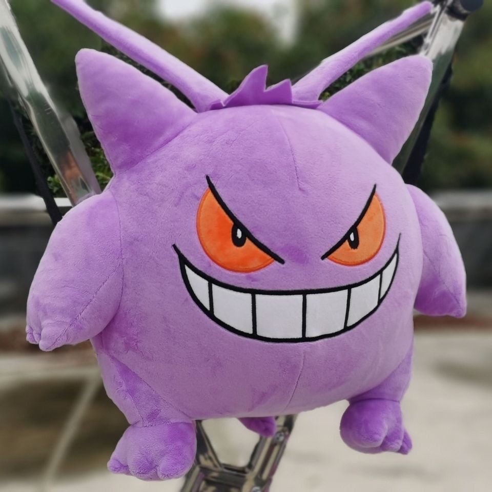 ∈❃♨Sera mengimpor Pokemon Gengar anime Gengar eye-catching ransel batu hantu boneka mewah anak laki-laki dan perempuan lucu