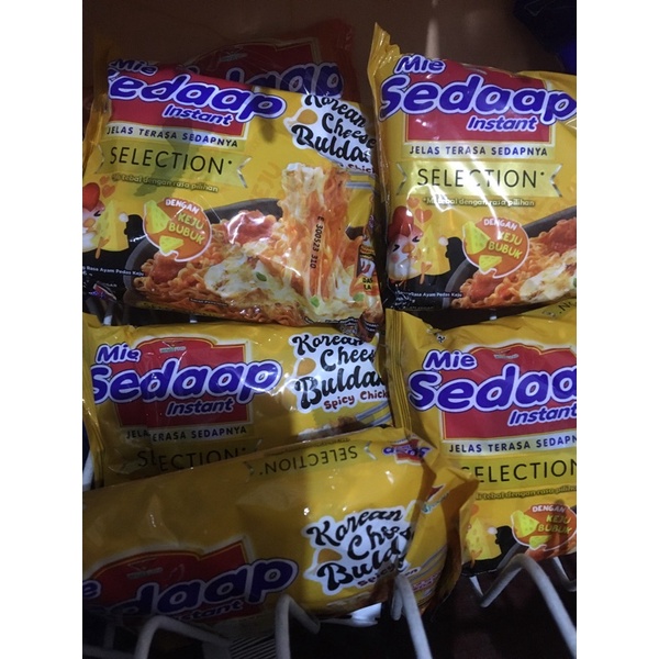 

Mie sedap buldak spicy Chiken