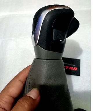 Shift knop persneling new ertiga matic original