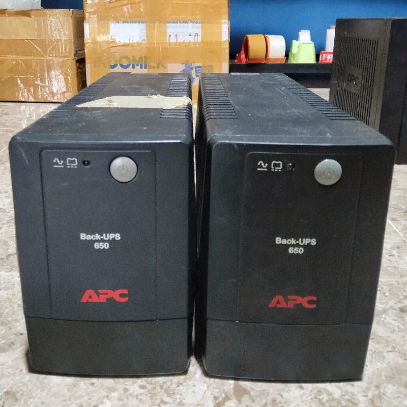 BACK UPS APC 650 650VA  Bekas tanpa aki