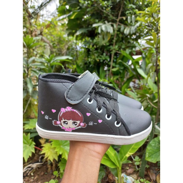 Sepatu Anak Perempuan Terbaru Boots happy