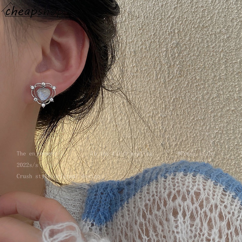 IFYOU Anting Stud Bentuk Hati Warna Silver Gaya Vintage Korea Untuk Wanita