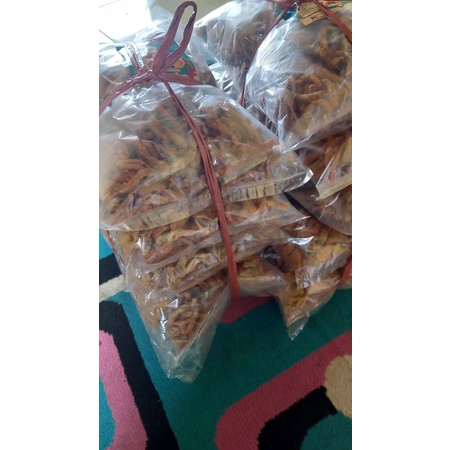 

(REAL USUS AYAM KRISPY)Krispy usus kriuk, kemasan 1pack, isi 25pcs, snack Rp 2000an