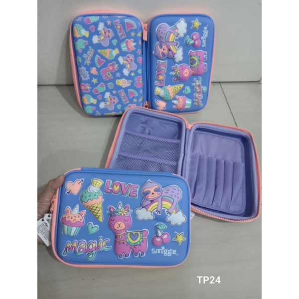 

Tempat pensil illama