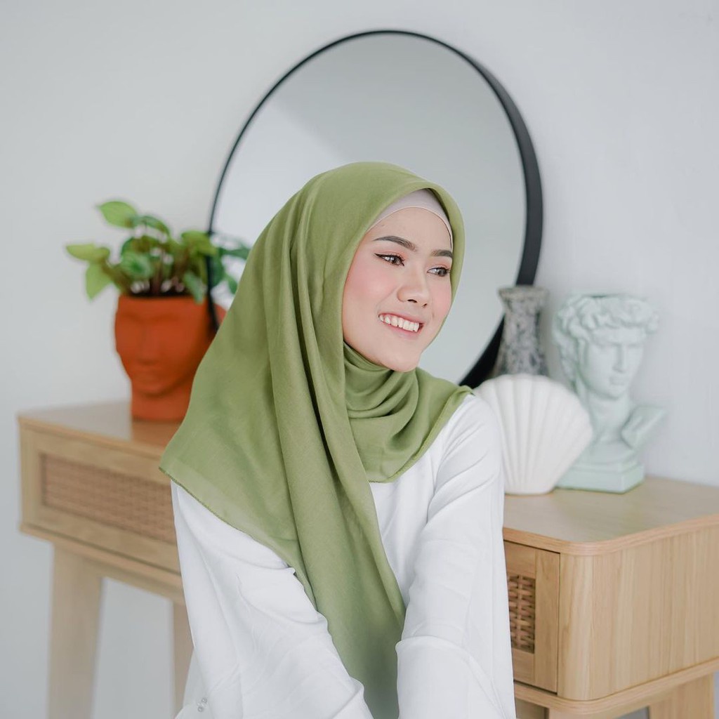 HARGA TERMURAH JILBAB BELLA SQUARE SEGI EMPAT / HIJAB BELLA SQUARE TERBARU WARNA TERLENGKAP-Avocado