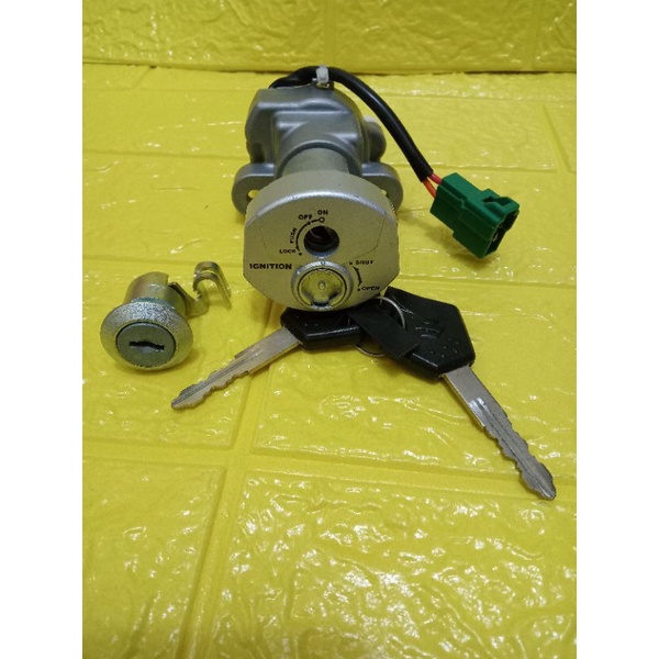 KUNCI KONTAK MOTOR SUZUKI SATRIA FU ORIGINAL