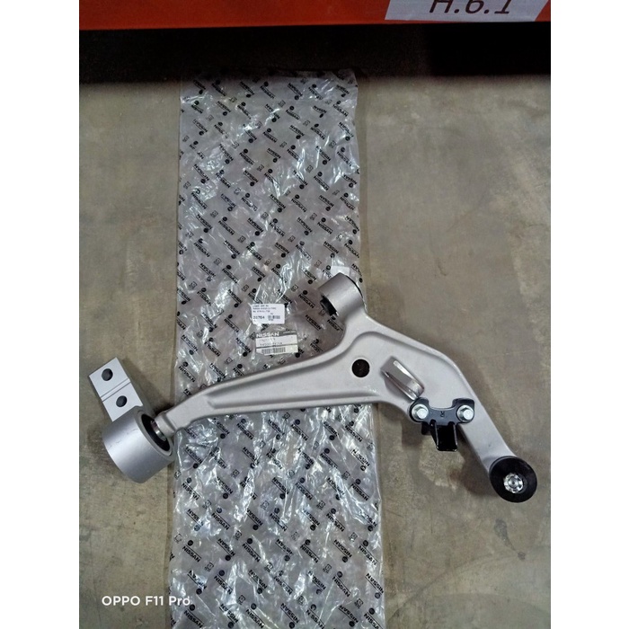 SPAREPART - Lower Arm RH Nissan XTrail/ T30 Taiwan AKSESORIS MOBIL - OTOMOTIF