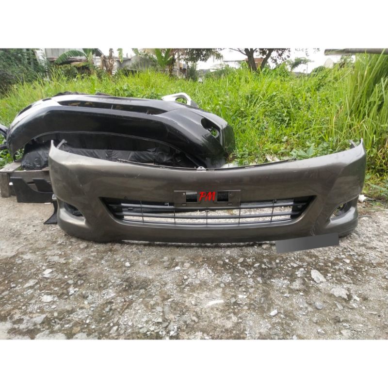 Bumper bemper depan INNOVA 2009 2010 2011