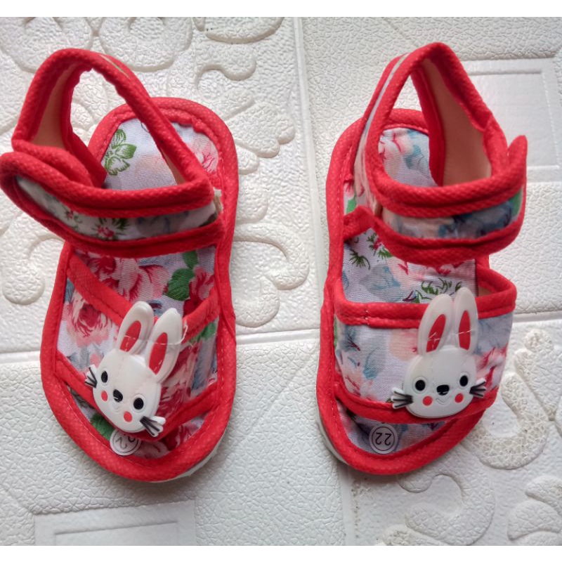 (1-3th) Sandal Gunung anak perempuan 1-3 tahun bunyi cit cit motif bunga floral flowers flower kelinci  / sandal gunung prewalker anak bayi cewek / sepatu sandal anak bayi cewek