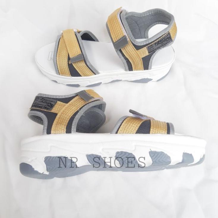 [KODE QhgWF] DS Sandal Gunung Tali Wanita Korea KAZUMI