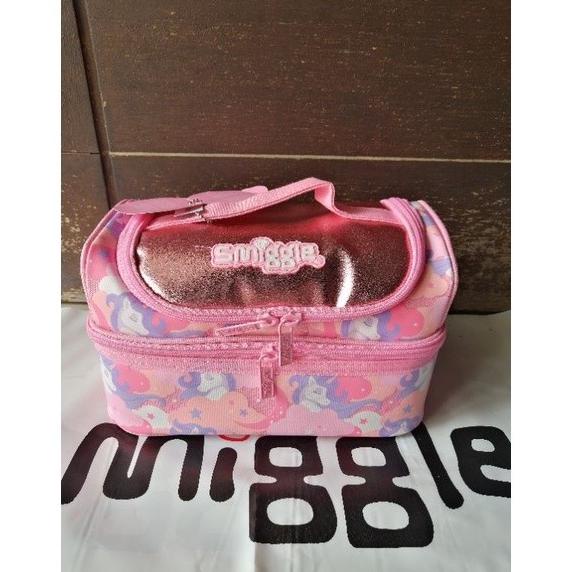 ZV211 SMIGGLE DOUBLELUNCH BOX LUNCH BAG TAS MAKAN UNICORN DINO BUTTERF SDF694HYN6R