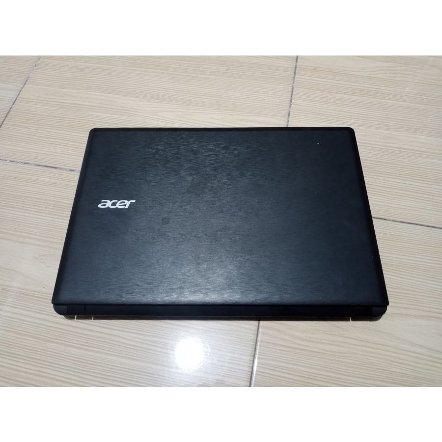 Kesing Cassing Case Laptop Acer Aspire One Z1401