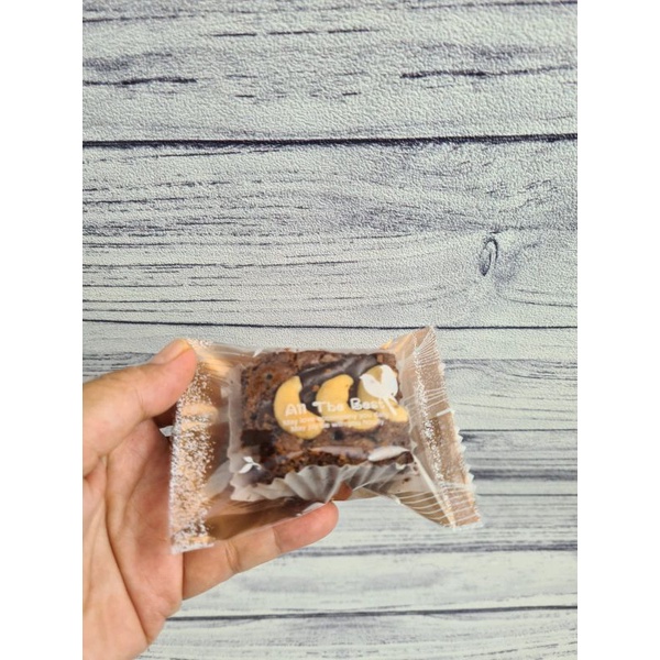 FUDGY BROWNIES / BROWNIES BAKAR