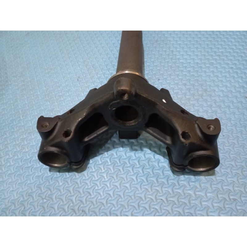 SEGITIGA SHOCKBREAKER DEPAN SUJUKI SMASH OLD SMASH NEW SHOGUN 125 LAMA ORIGINAL