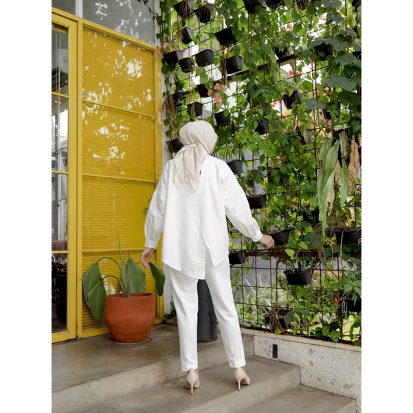 Nelka Shirt/Kemeja Oversize/Kemeja Wanita/Atasan Wanita